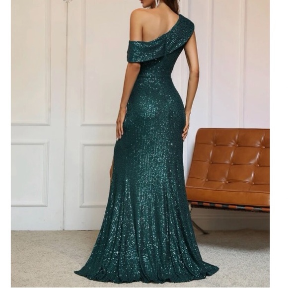 Luxe off shoulder slit thigh party formal holidays Evening sequins dress - Picture 3 of 7